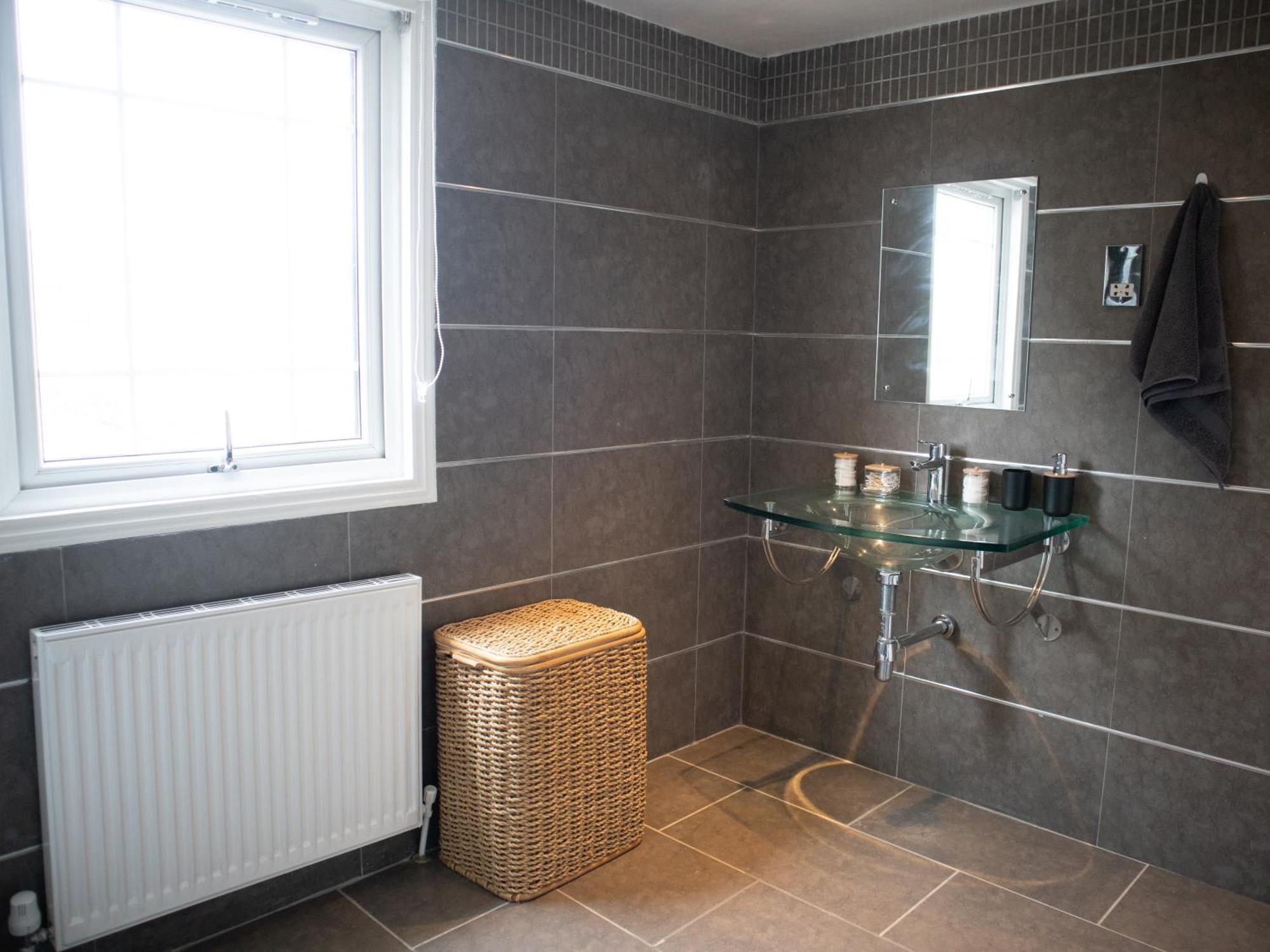 Bright Private Terrace - Free Private Parking - Tv - Wifi - Netflix Apartment Croydon Exterior photo