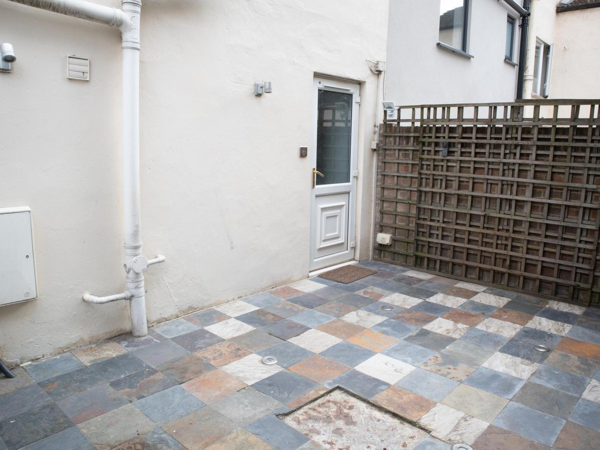 Bright Private Terrace - Free Private Parking - Tv - Wifi - Netflix Apartment Croydon Exterior photo