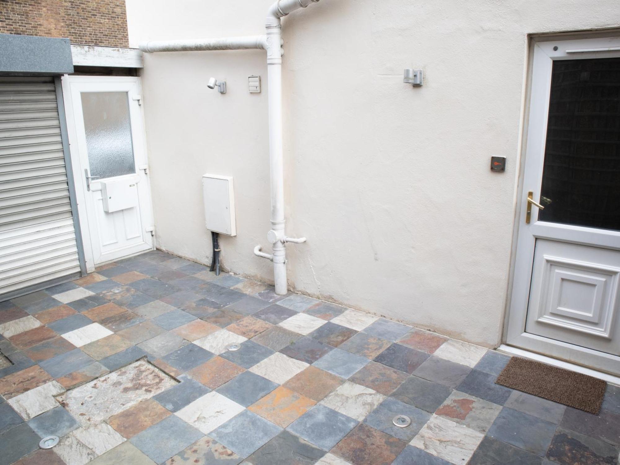 Bright Private Terrace - Free Private Parking - Tv - Wifi - Netflix Apartment Croydon Exterior photo