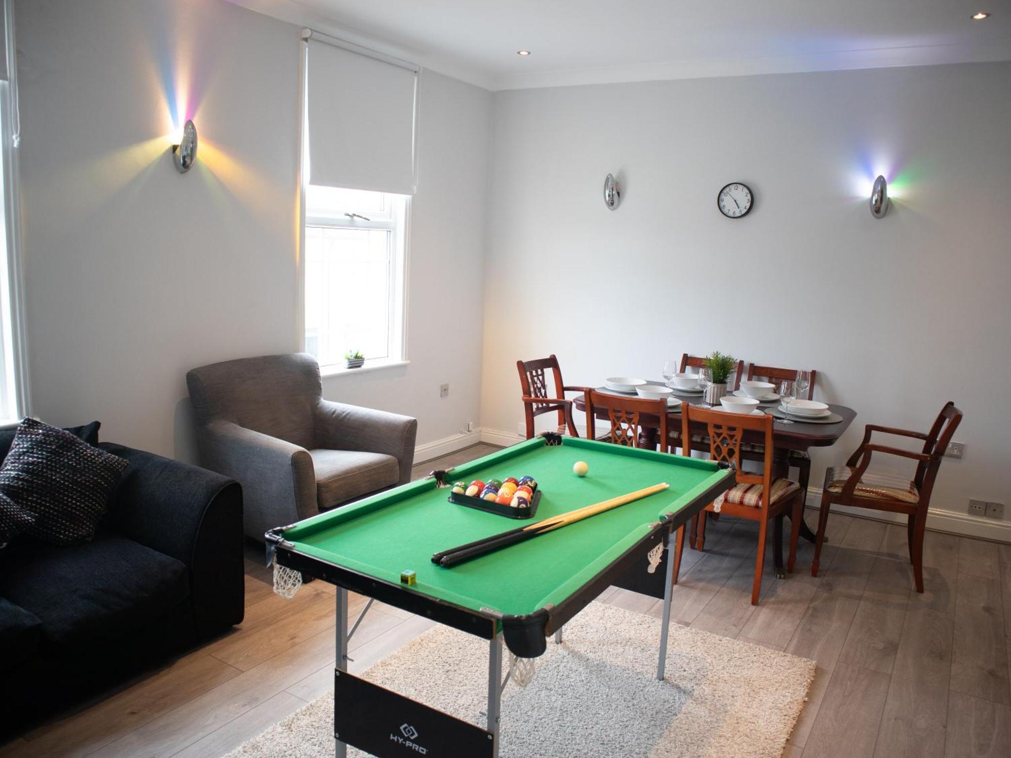 Bright Private Terrace - Free Private Parking - Tv - Wifi - Netflix Apartment Croydon Exterior photo